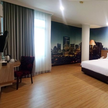Giia Sanno Hotel Pluit Джакарта Екстер'єр фото