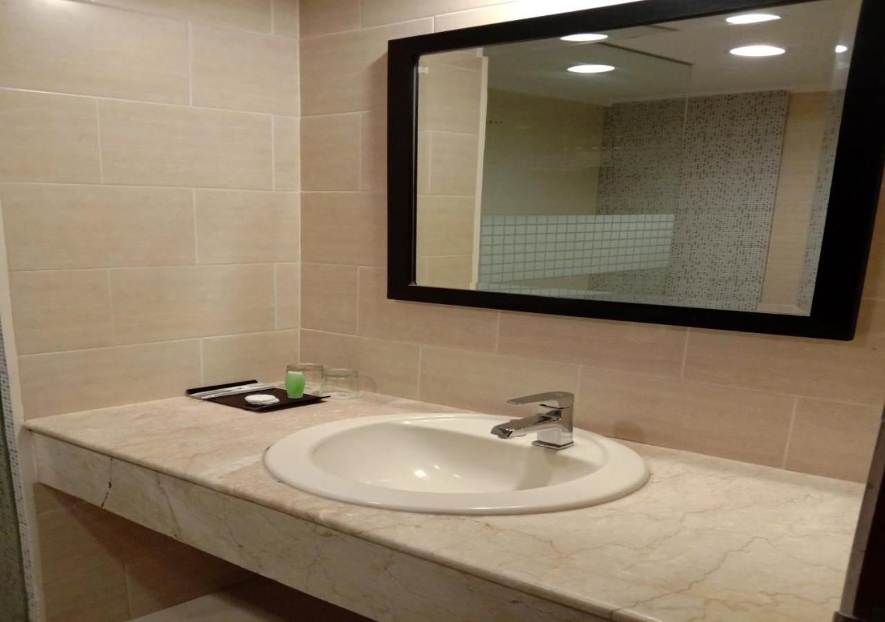 Giia Sanno Hotel Pluit Джакарта Екстер'єр фото